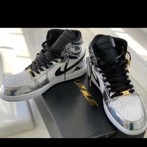 Jordan 1  “Pass The Torch” size 12